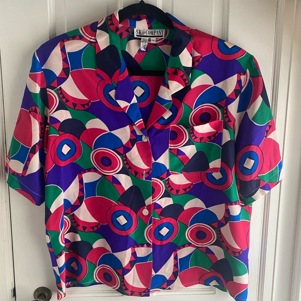 Vintage silk patterned blouse (shoulder pads)